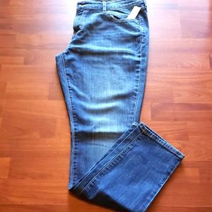 NWT Old Navy Flirt Skinny Jeans